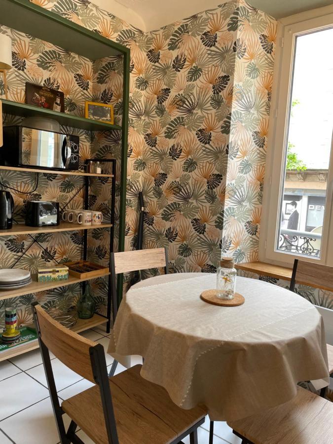 Appartamento T2 Plein Centre Au 1Er Etage Avec Parking Prive Millau Esterno foto
